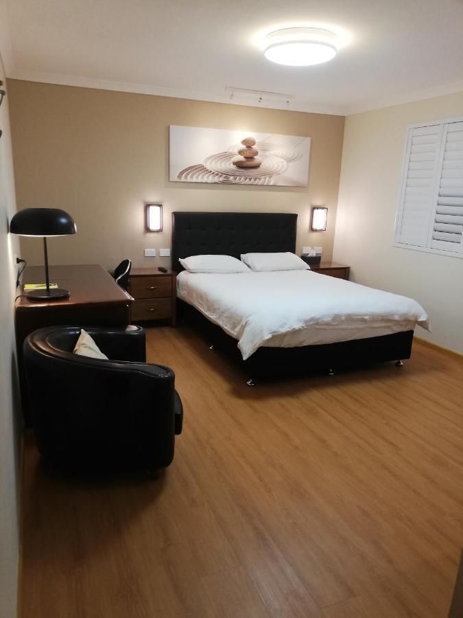 Bha Hotel Пърт Екстериор снимка